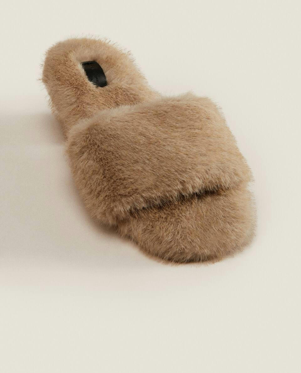 FAUX FUR SLIDER SLIPPERS