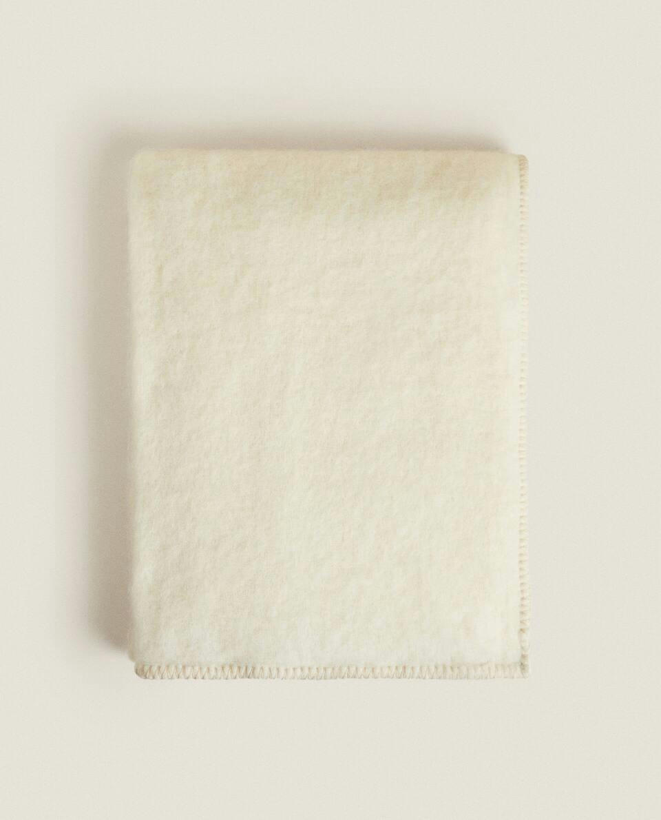 CARDED WOOL BLANKET