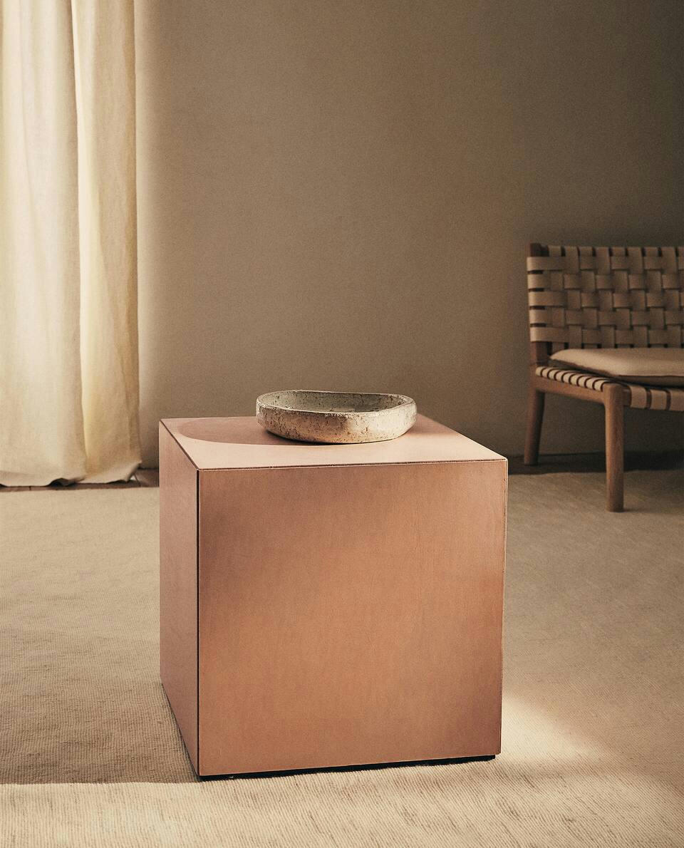 LEATHER CUBE SEAT - X STUDIO NICHOLSON