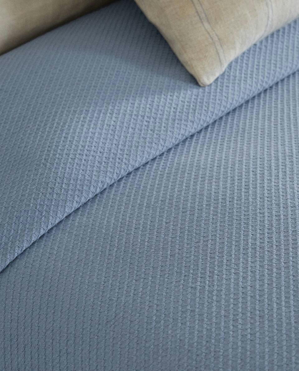 WAFFLE TEXTURE COTTON BEDSPREAD