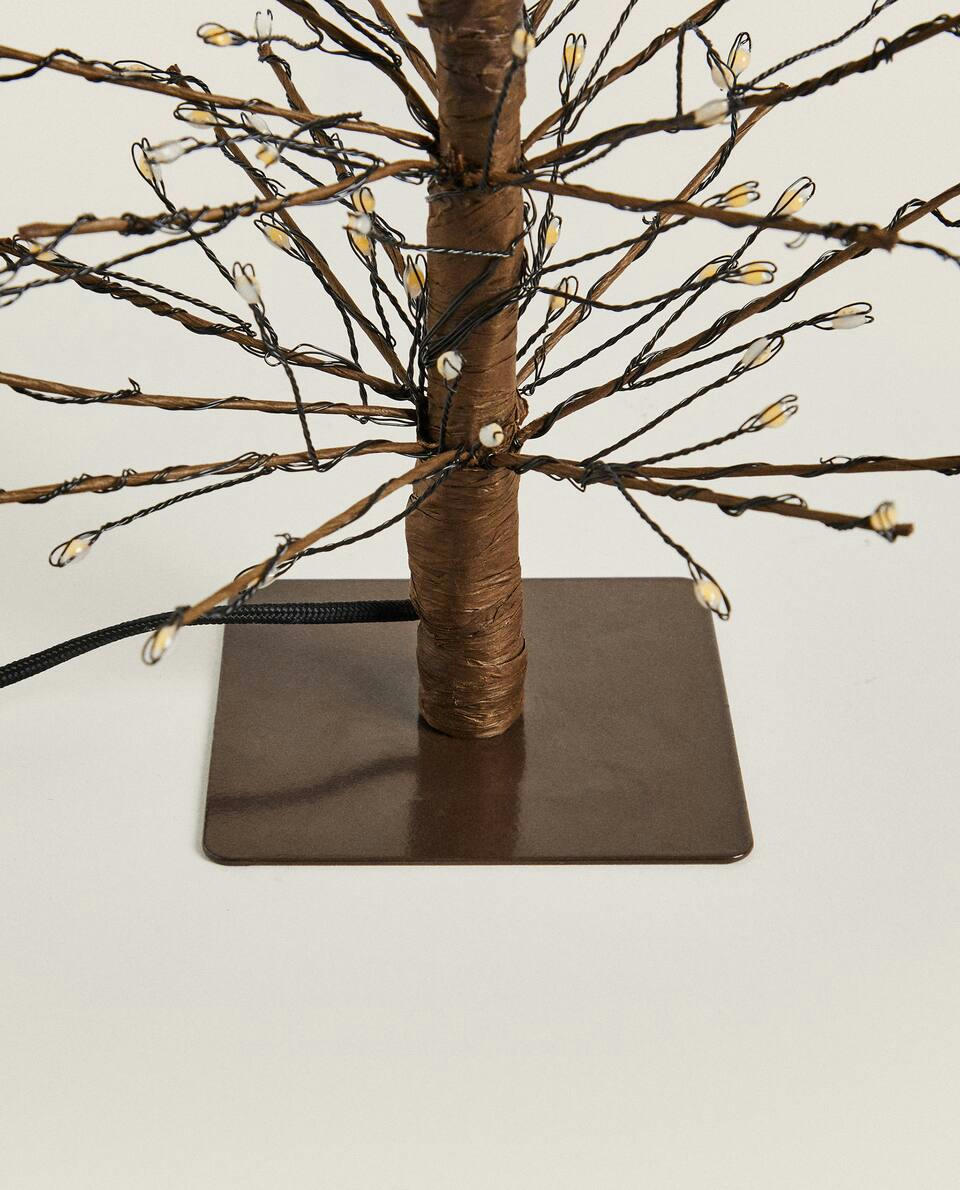 LED CHRISTMAS TREE (33 CM)