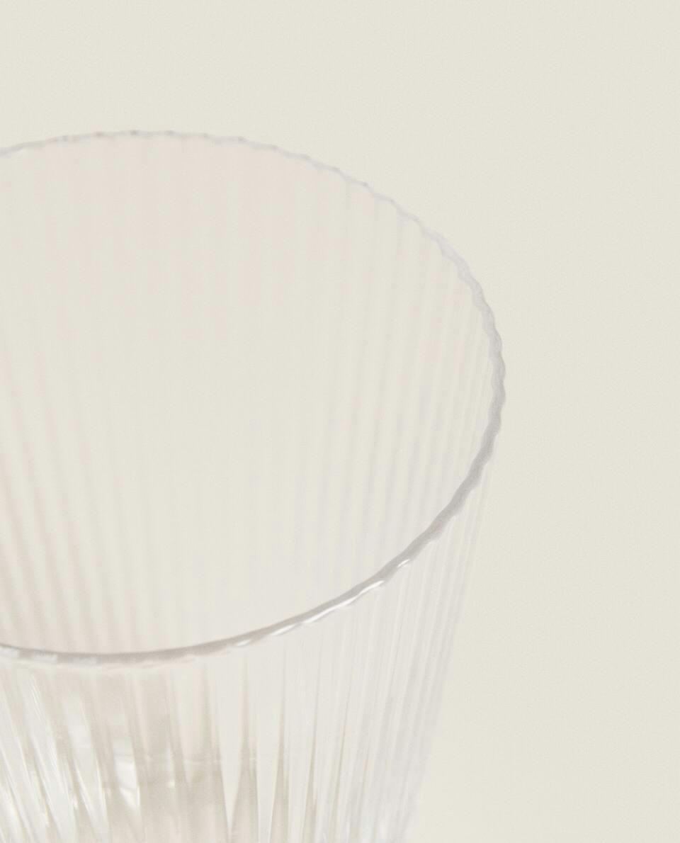 LINED DESIGN GLASS TUMBLER