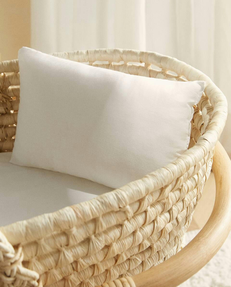 MOSES BASKET AND MINI COT PILLOW FILLING