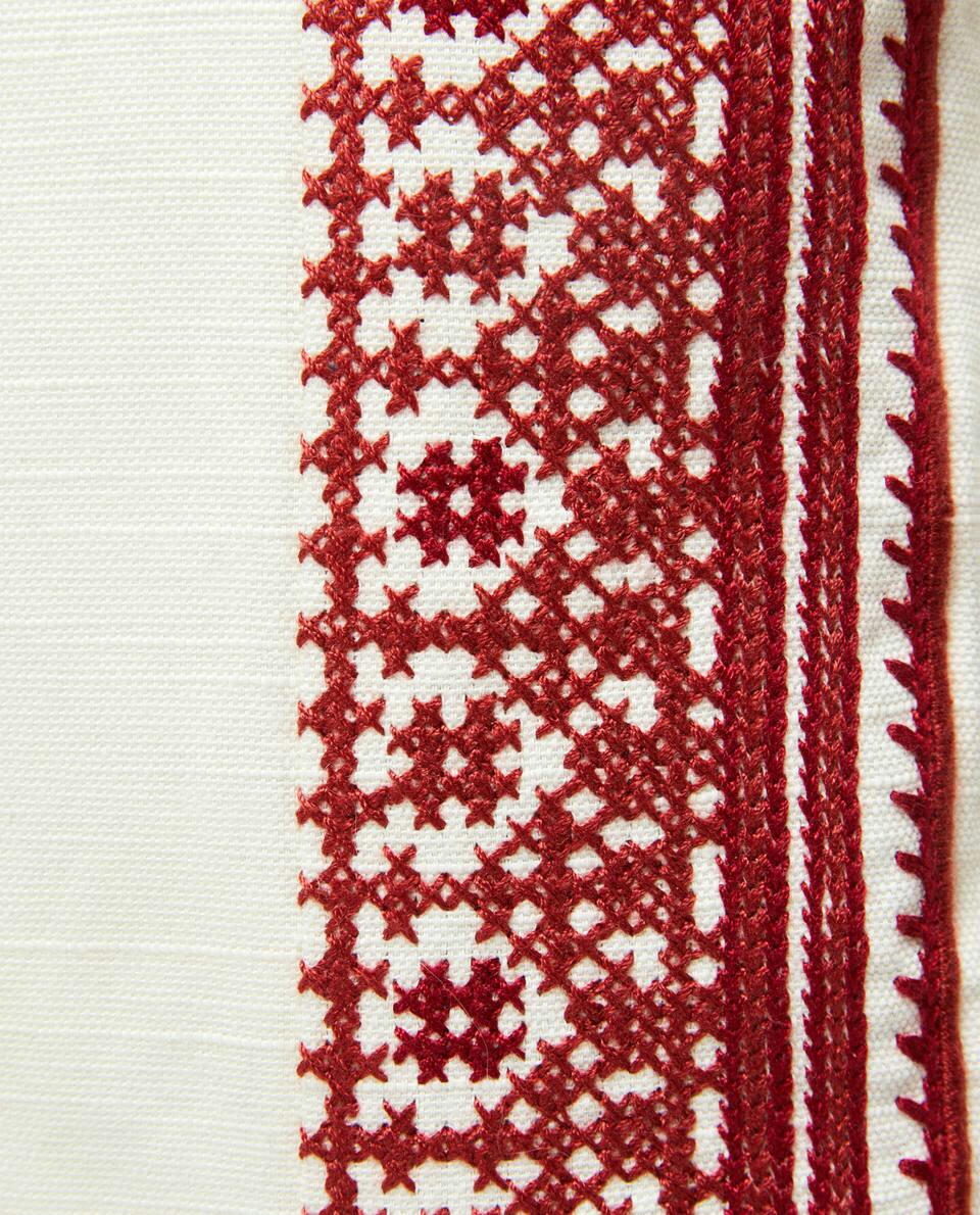 CHRISTMAS CROSS-STITCH CUSHION COVER