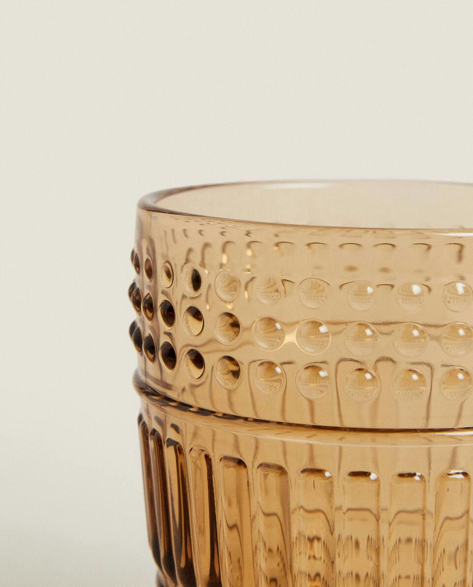 RAISED DESIGN GLASS TUMBLER