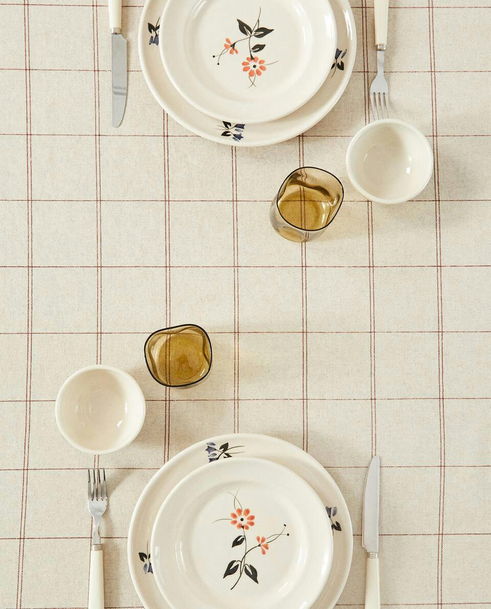 CHECK PRINT TABLECLOTH