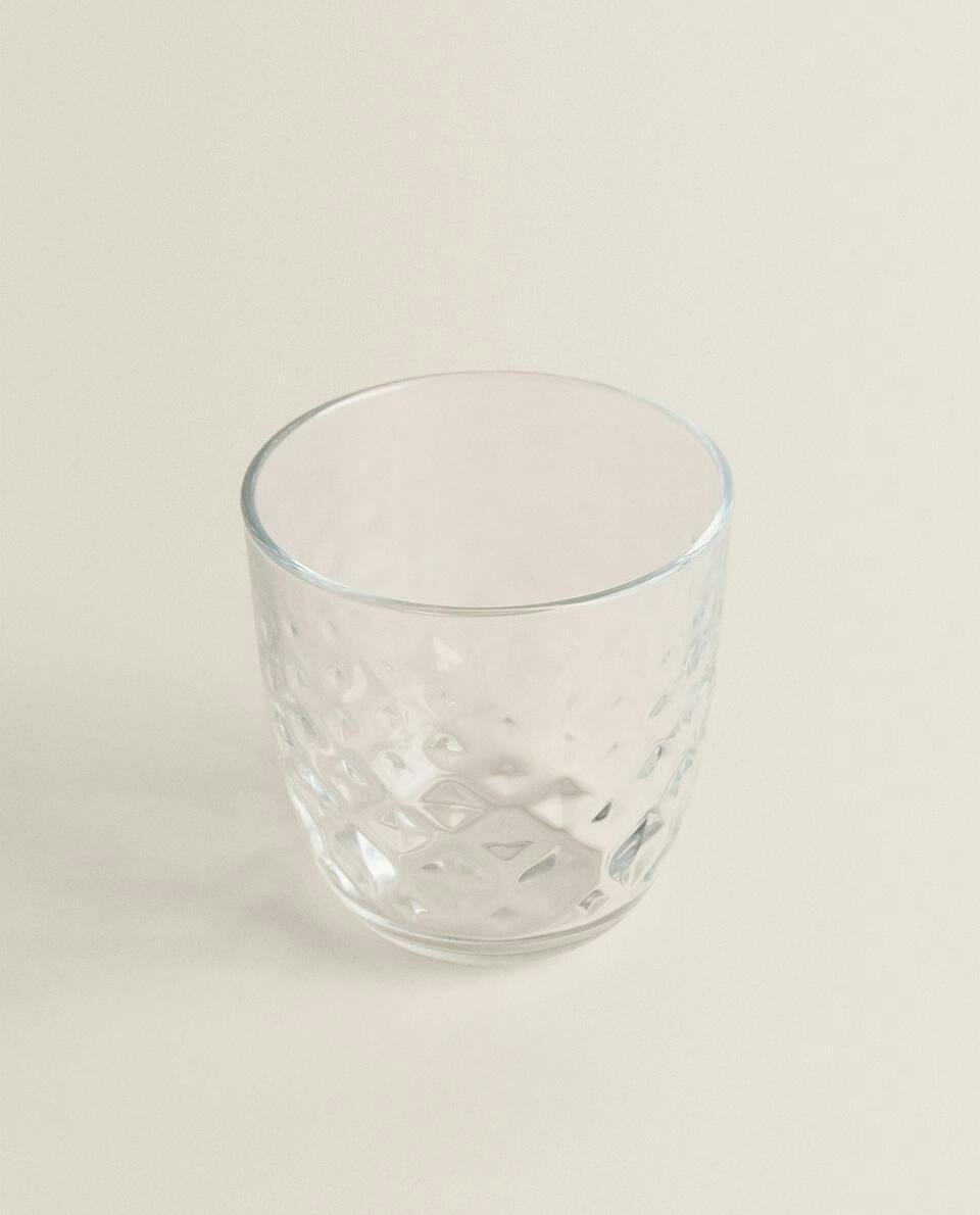 RAISED DESIGN TUMBLER