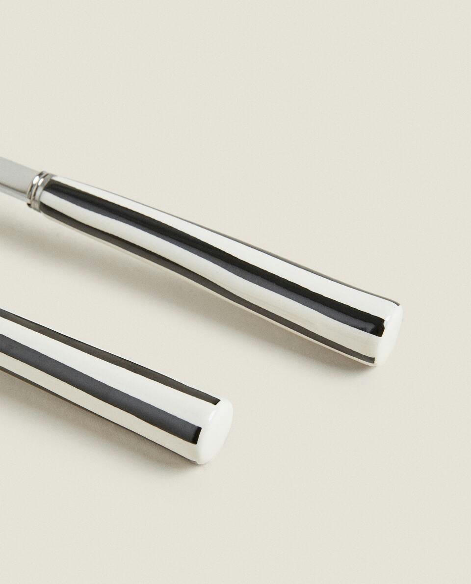 SET OF STRIPED SERVING CUTLERY (2 UNITS)