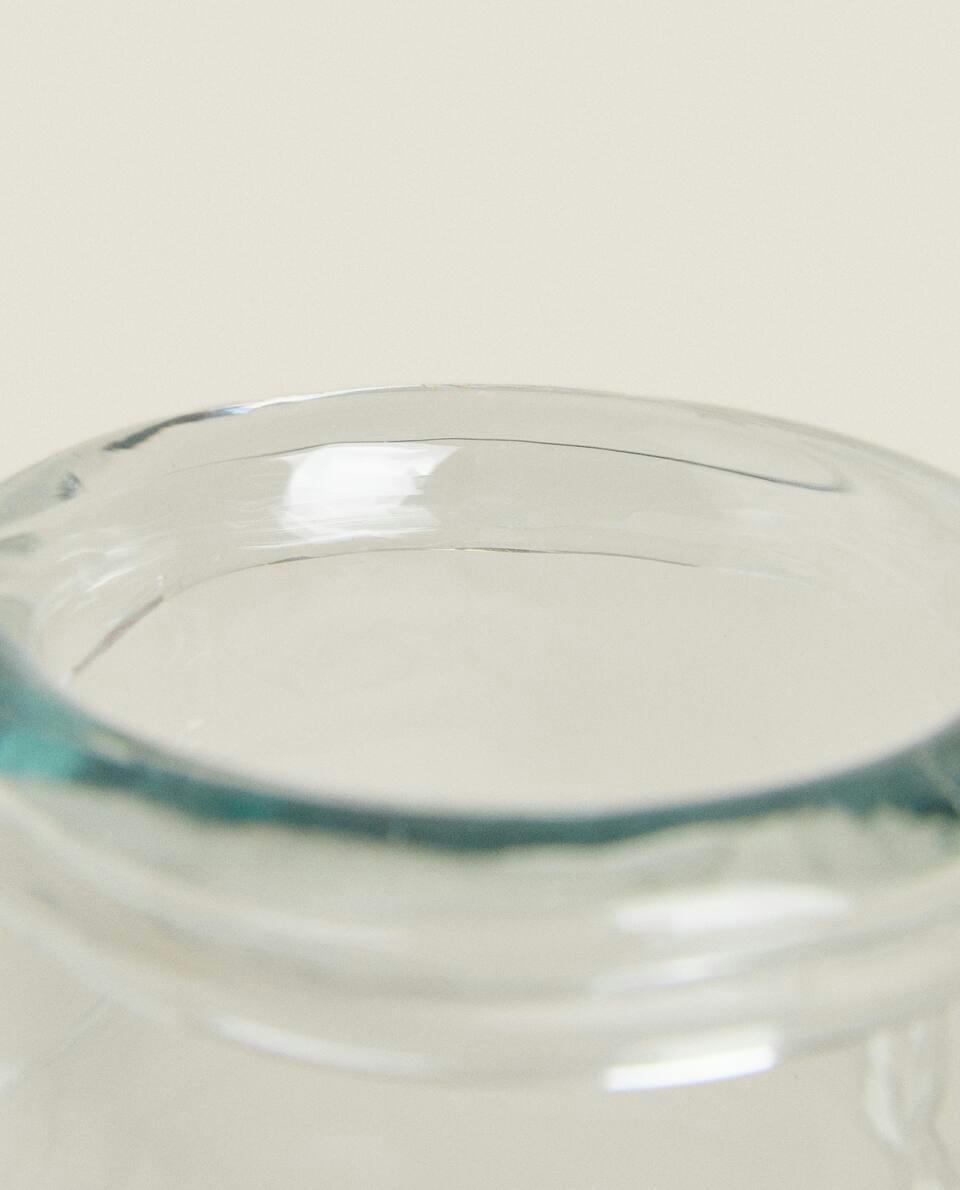 GLASS VASE