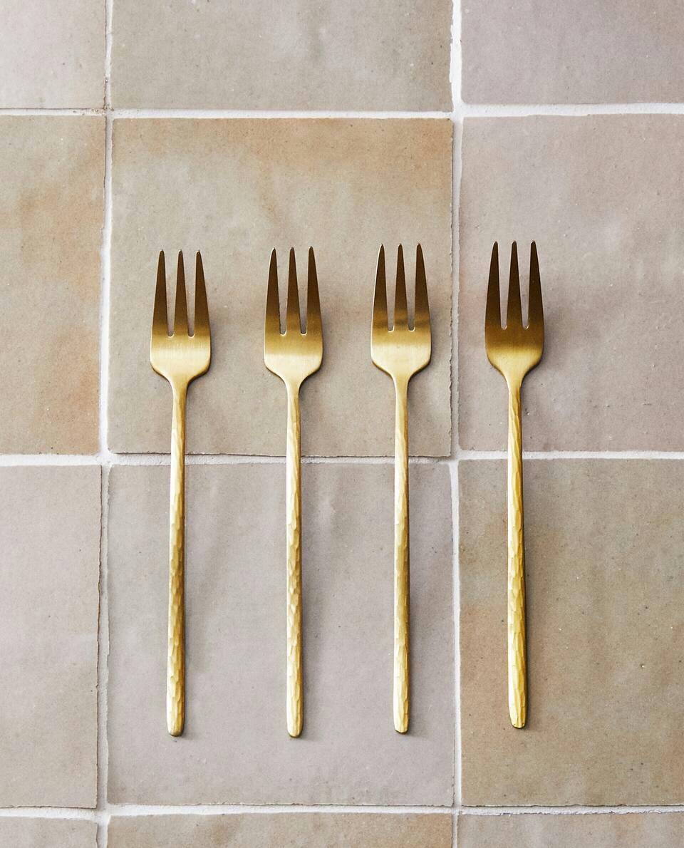 BOX 4 BRUNCH FORKS WITH HAMMERED HANDLE