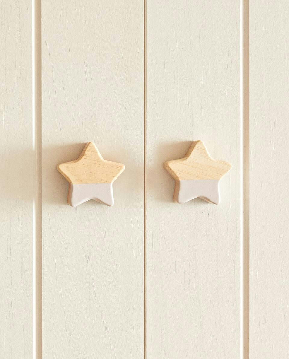 STAR WOODEN DOOR KNOB (PACK OF 2)