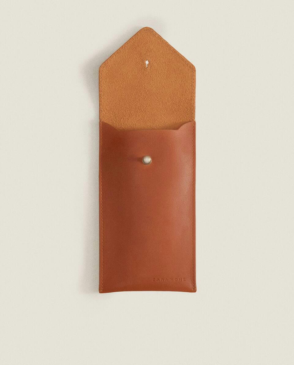 LEATHER OBJECT HOLDER