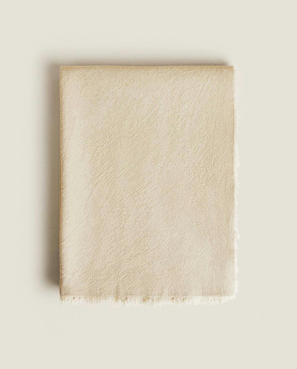 MULTIPURPOSE LINEN BLANKET