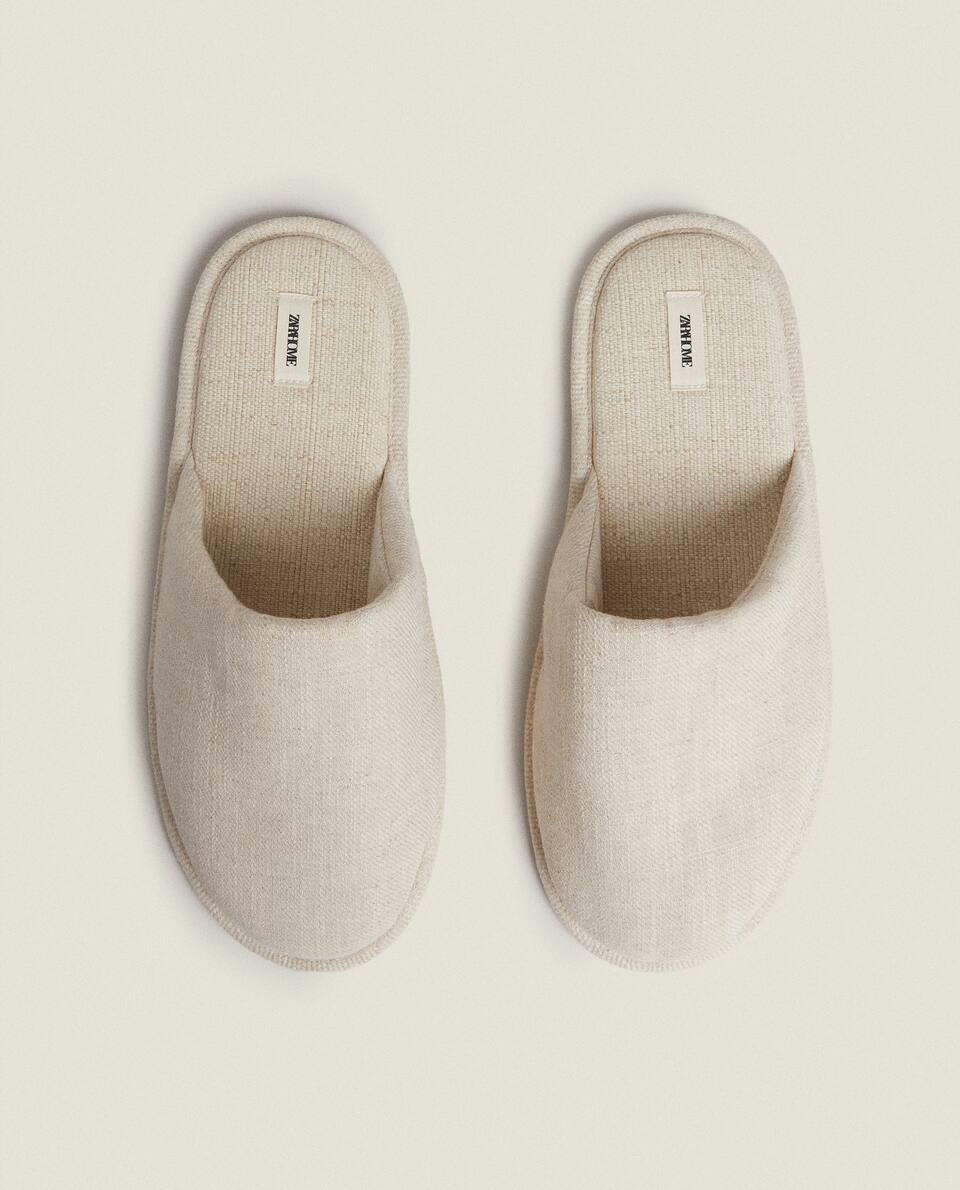 LINEN SLIPPERS
