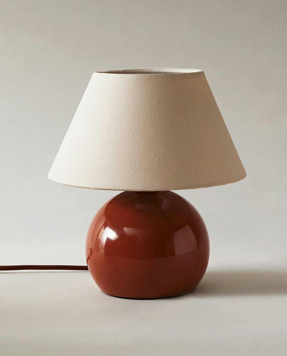 TERRACOTTA COLOURED LAMP