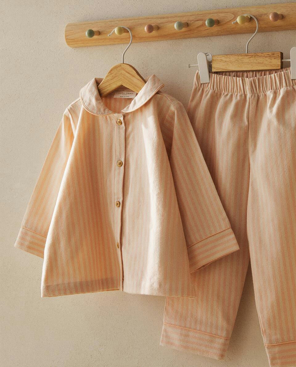 KID’S STRIPED FLANNEL SET OF PYJAMAS