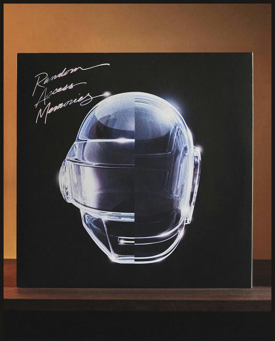DAFT PUNK: RANDOM ACCESS MEMORIES VINYL RECORD