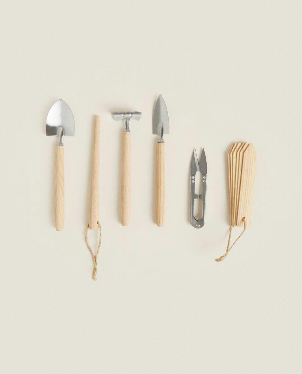 GARDEN UTENSILS (SET OF 6)