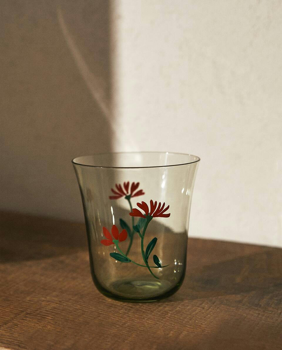 GLASS TUMBLER WITH FLORAL TRANSFER
