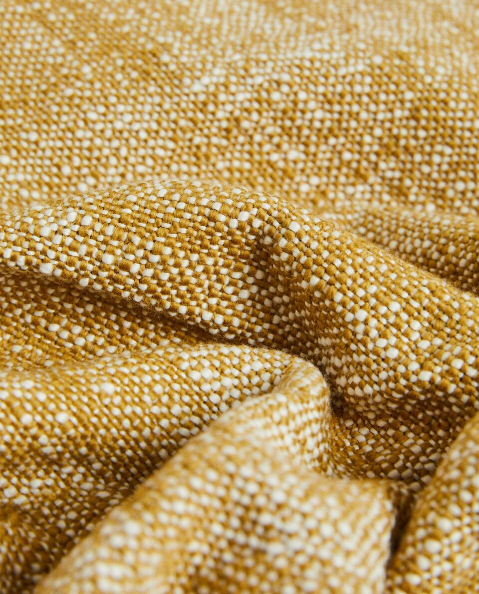 FLECKED BLANKET
