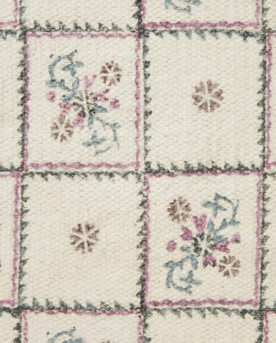 COTTON CHRISTMAS RUG WITH FRINGING