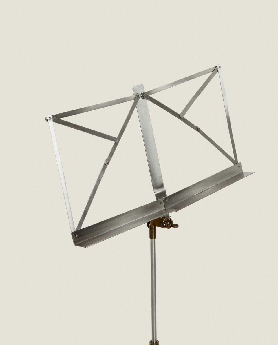 FOLDING METAL MUSIC STAND