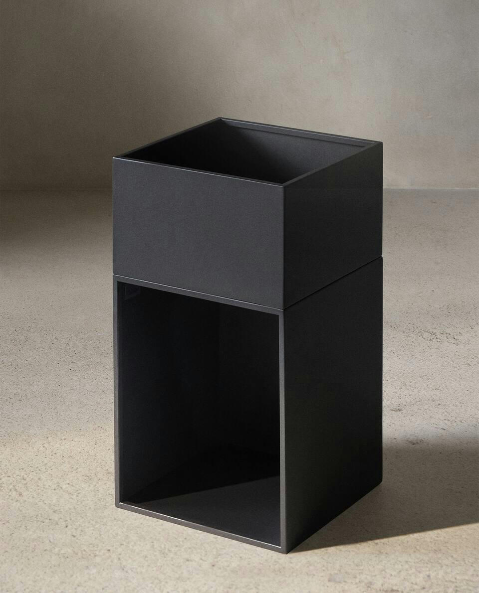 FURNITURE | ACCESSORIES 01