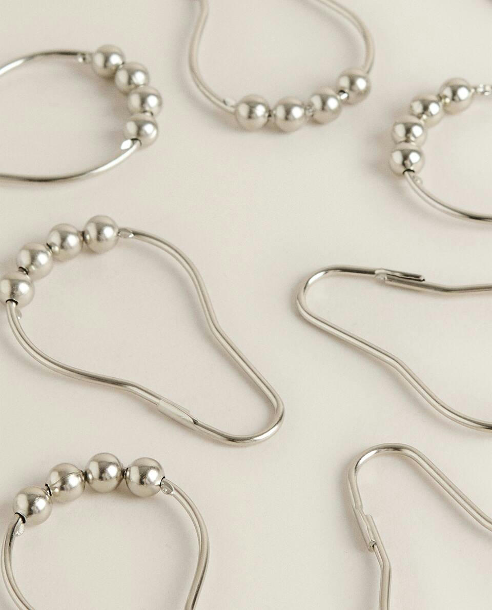 METAL CURTAIN RINGS