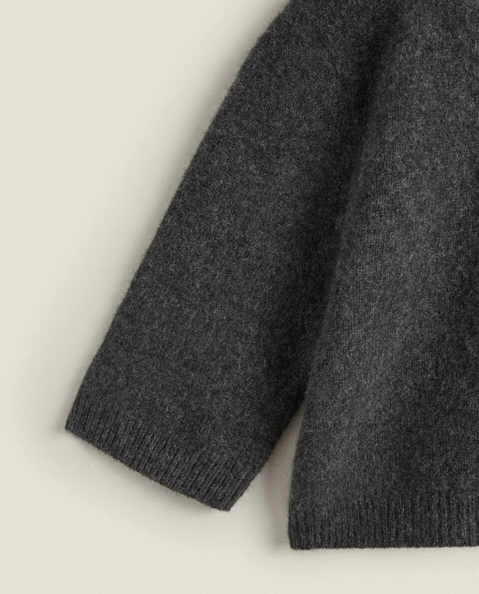 CROPPED CASHMERE SWEATER