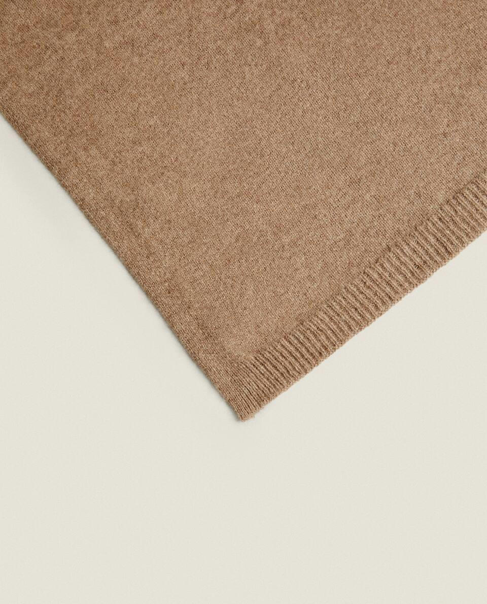 CASHMERE KNIT BLANKET