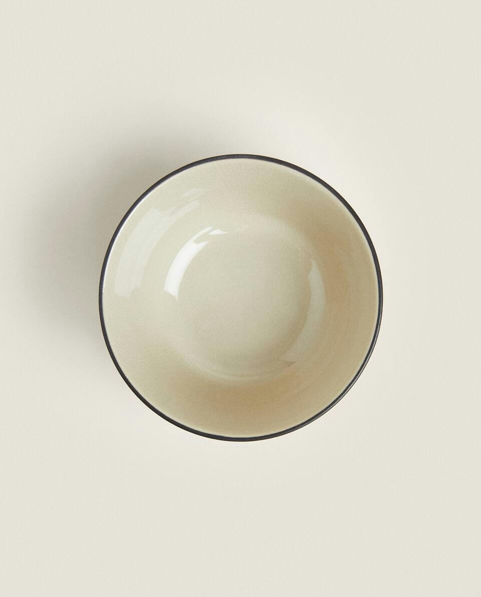 STONEWARE BOWL WITH RIM