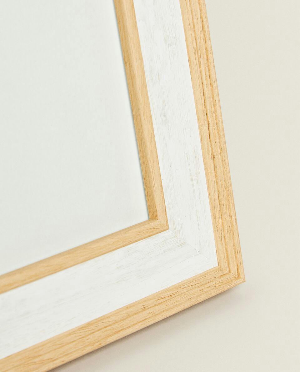 CONTRAST WOODEN FRAME