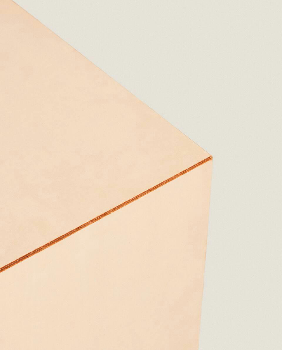 LEATHER CUBE SEAT - X STUDIO NICHOLSON