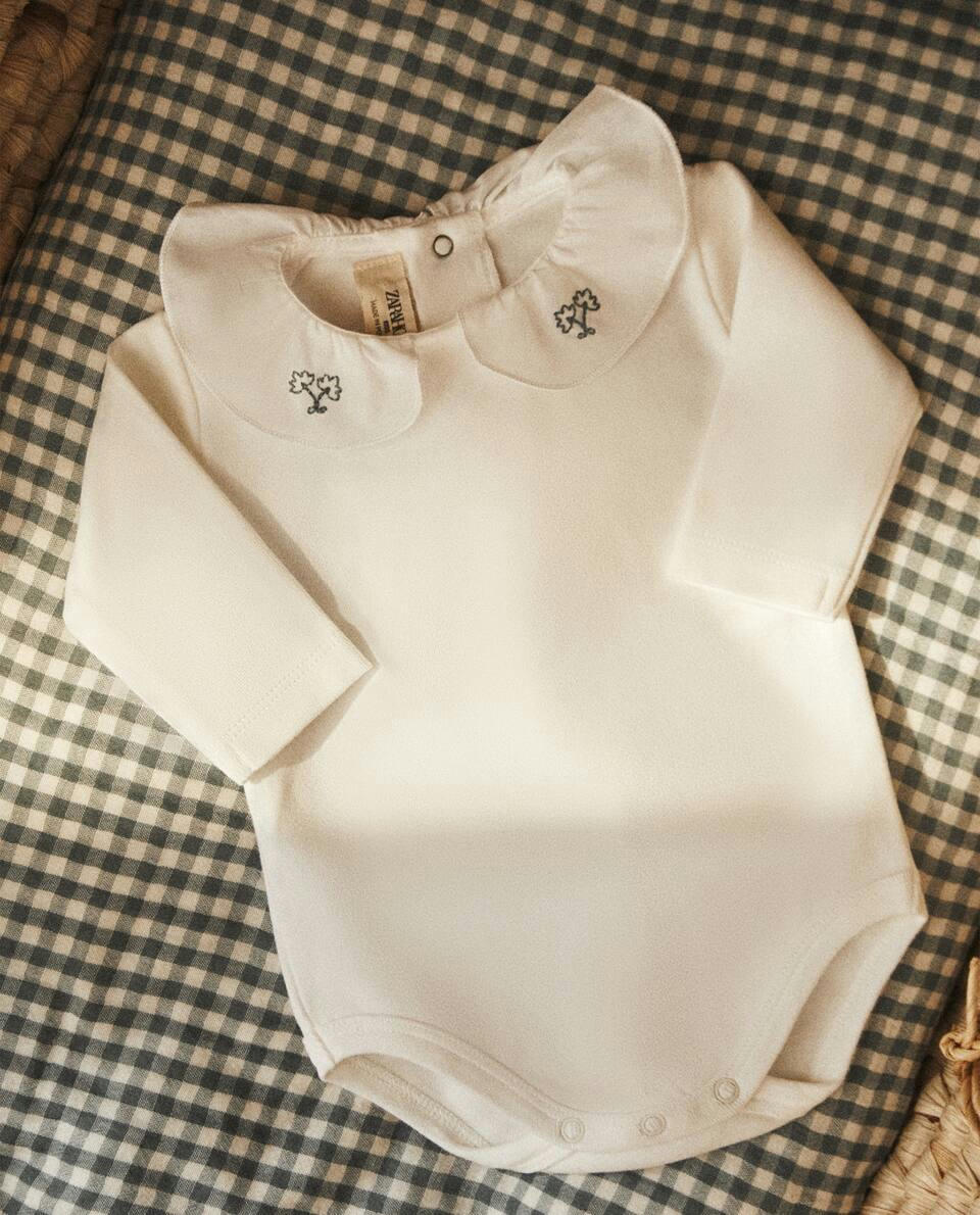 BODYSUIT WITH EMBROIDERED COLLAR