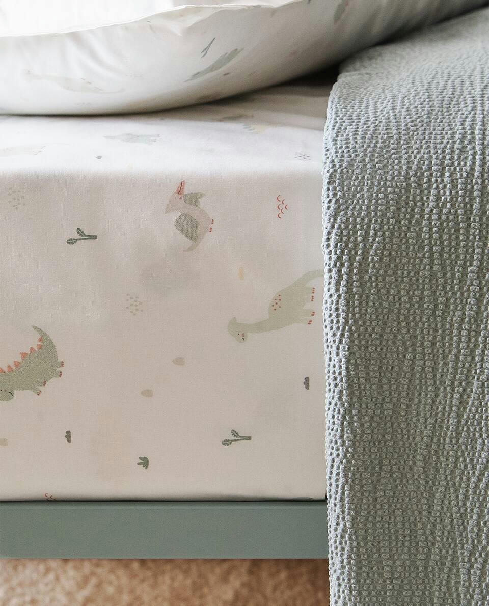 DINOSAUR PRINT FITTED SHEET