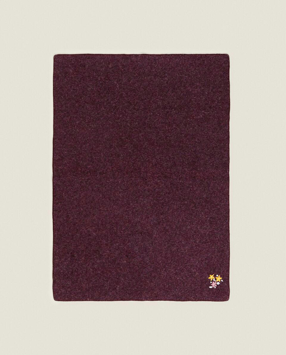 CHILDREN’S EMBROIDERED ALPACA BLEND BLANKET