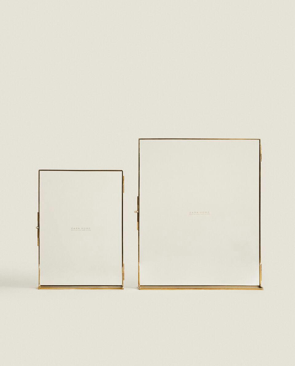 GOLD FRAME