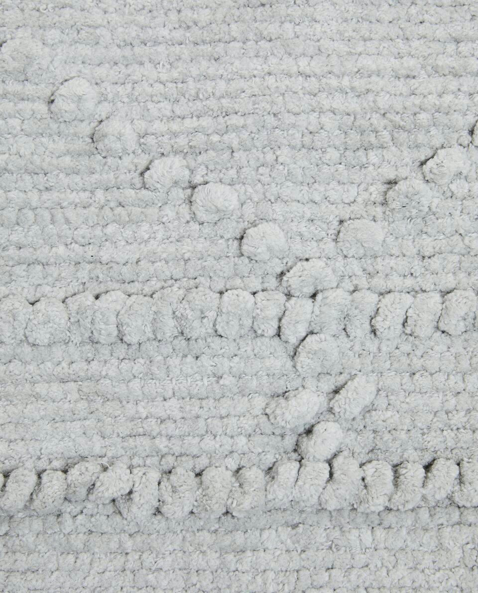 KIDS’ DIAMOND CHENILLE RUG WITH FRINGING