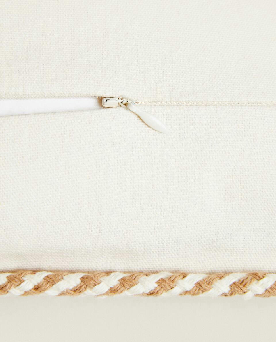 TASSEL CUSHION COVER