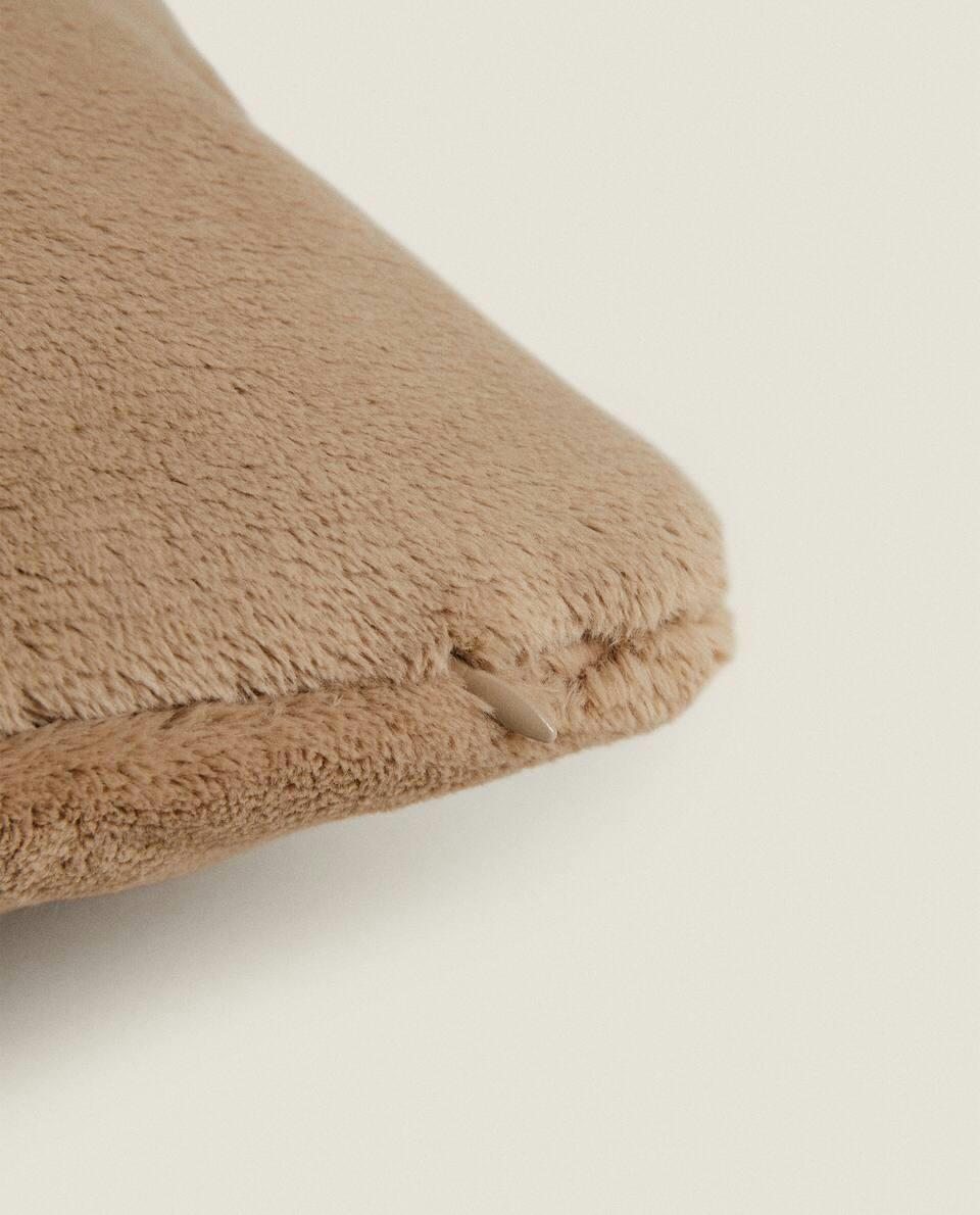 FLEECE CUSHION COVER