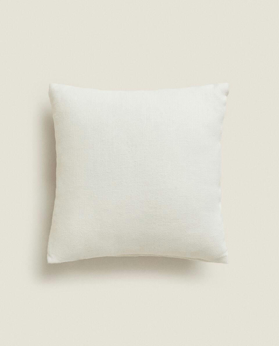 CHRISTMAS CROSS-STITCH CUSHION