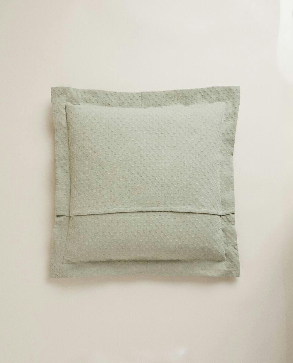 CUSHION COVER WITH POLKA DOT DESIGN