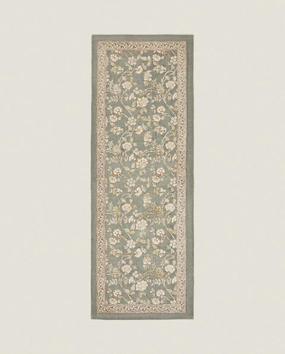 FLORAL PRINT BLOCK RUG