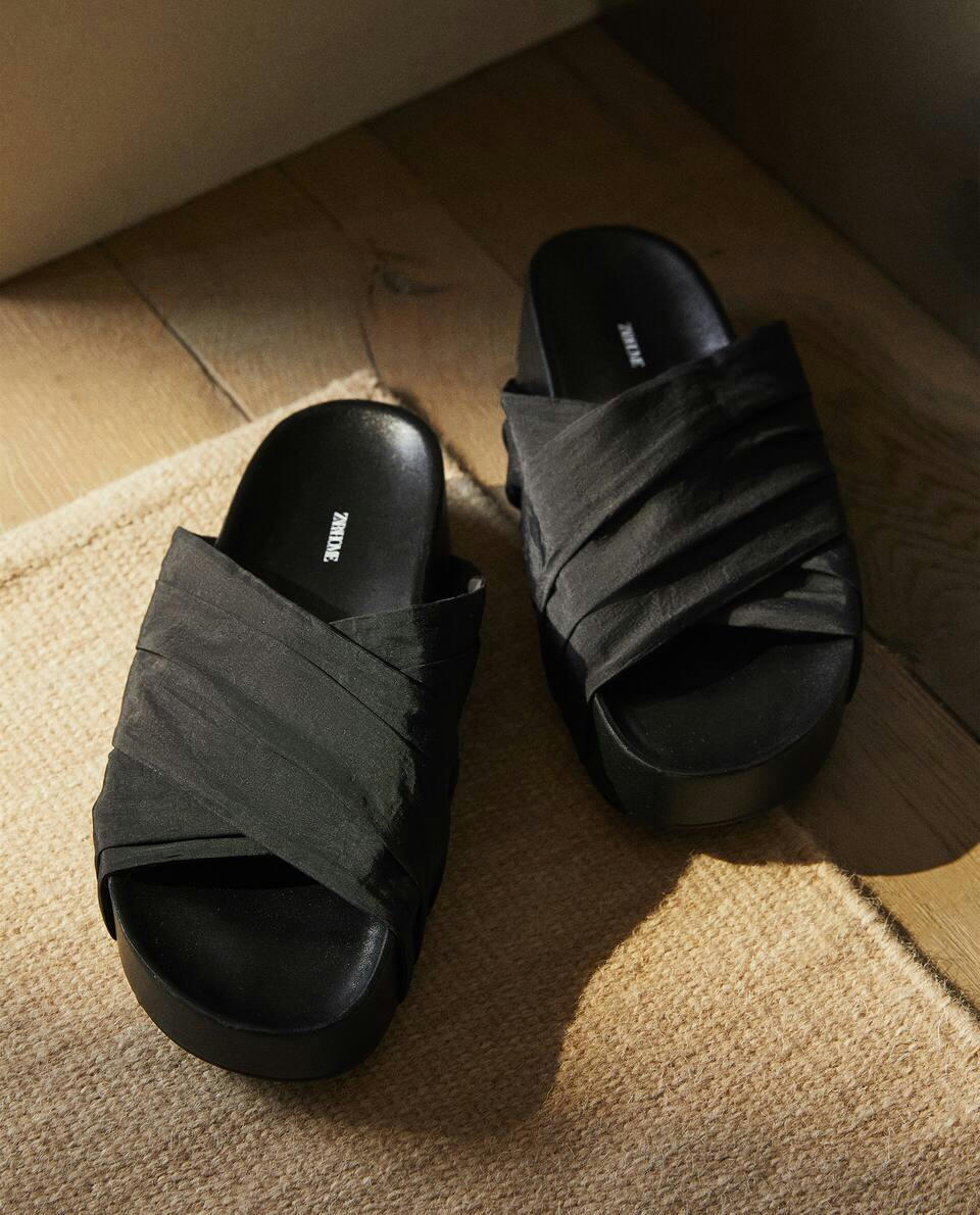 CROSSOVER FABRIC WEDGES