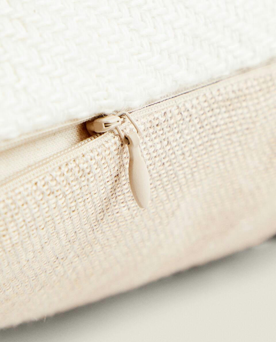 X áBBATTE MERINO WOOL AND SILK CUSHION