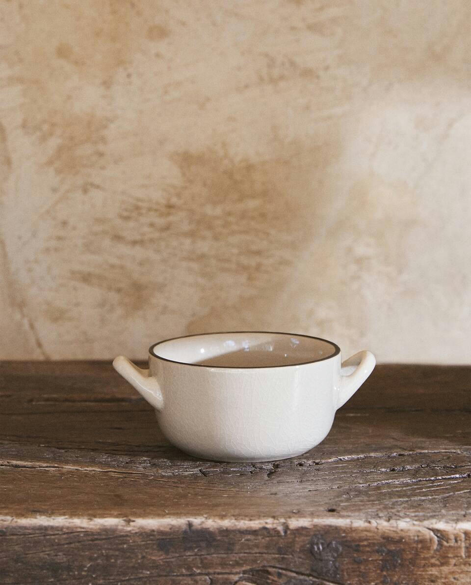 STONEWARE CONSOMME BOWL WITH RIM DETAIL