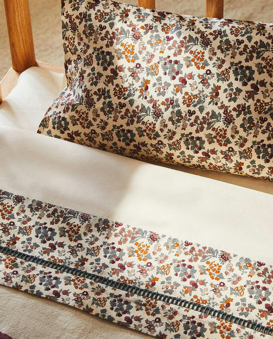 FLORAL PRINT FABRIC CHILDREN’S MINI COT SET (SET OF 2)