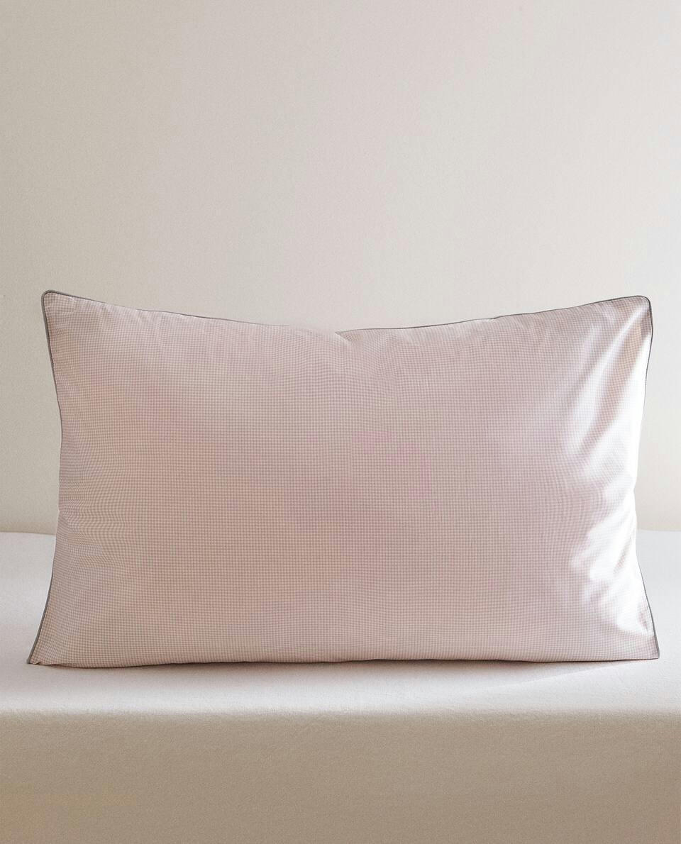 GINGHAM PRINT PILLOWCASE