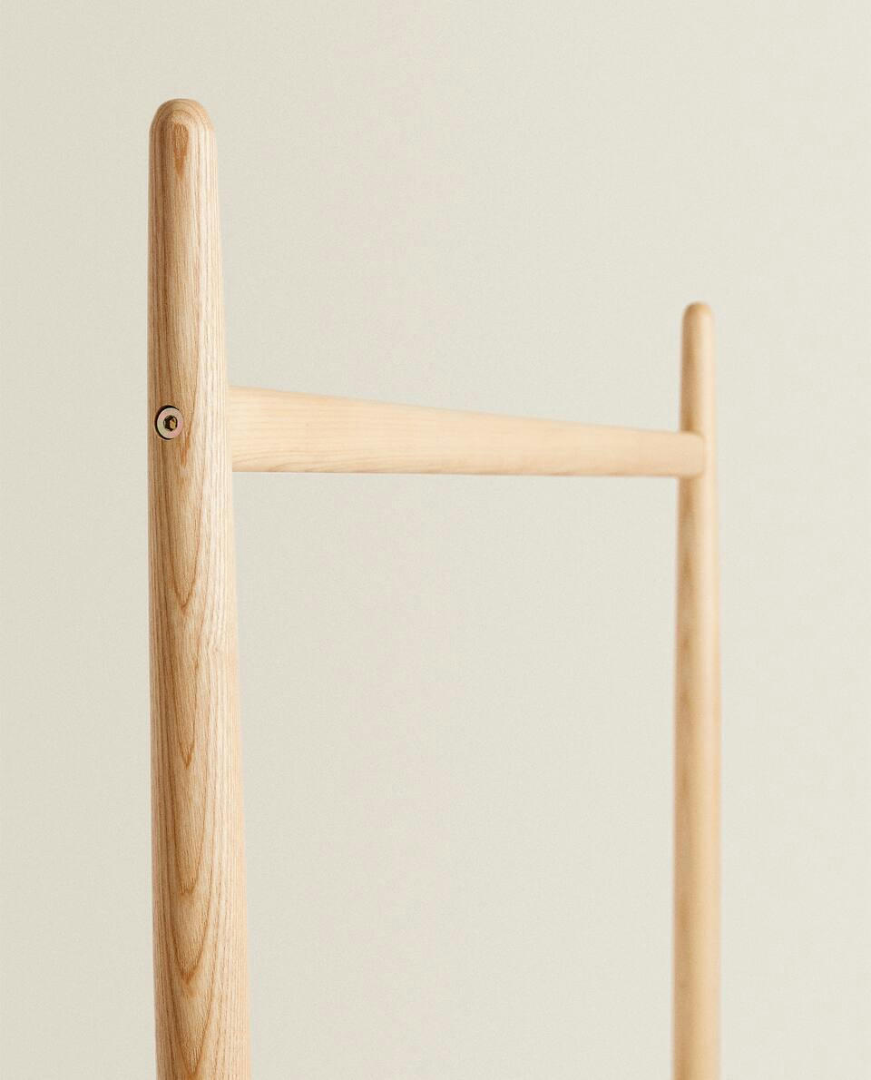 ASH WOOD RACK