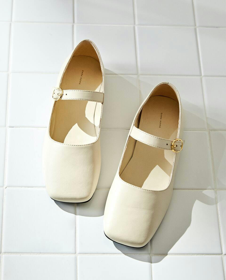 SQUARE TOE LEATHER BALLERINAS